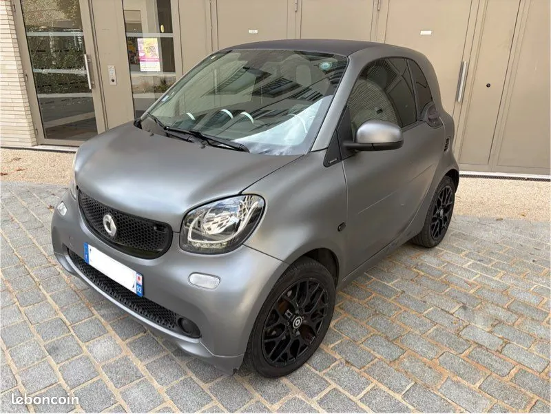 Smart Fortwo 2015 photo 2