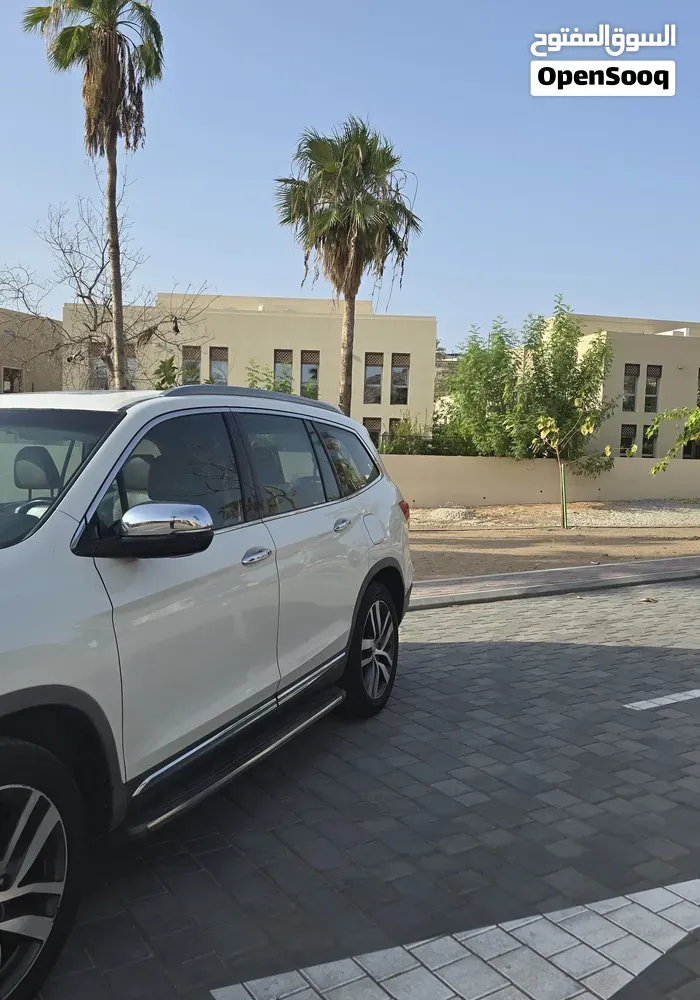 Honda Pilot 2018 photo 2