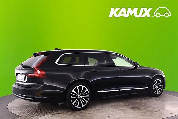 Volvo V90 2023 photo 2