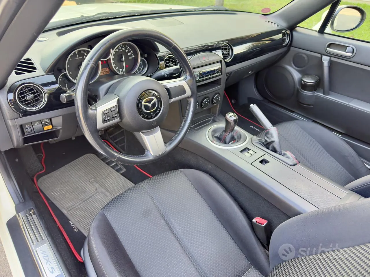 Mazda Mx-5 Roadster 2007 photo 2