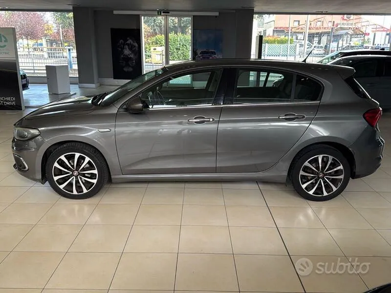 Fiat Tipo Cross 2017 photo 2
