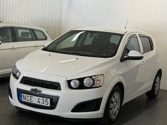 Chevrolet Aveo 2012 photo 3