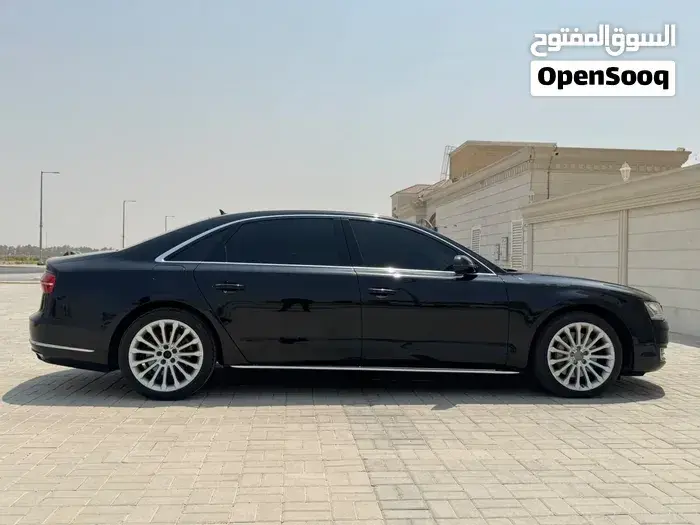 Audi A8 2016 photo 2