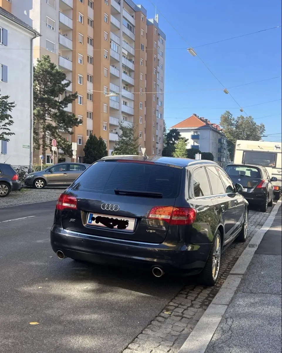 Audi A6 2009 photo 2