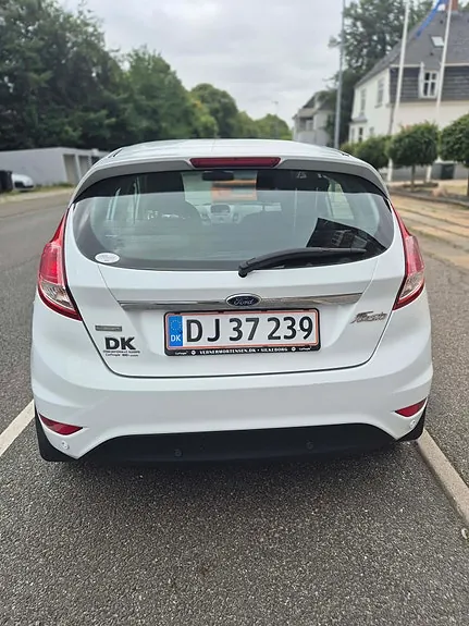 Ford Fiesta 2015 photo 4