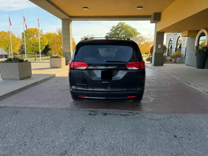Chrysler Pacifica 2019 photo 4