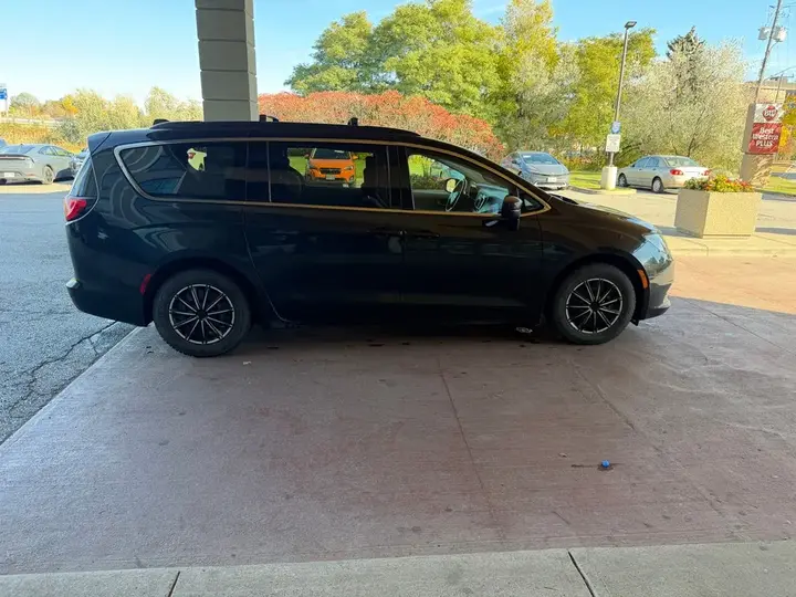 Chrysler Pacifica 2019 photo 5