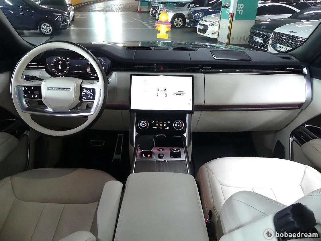 Land Rover Range Rover 2023 photo 4