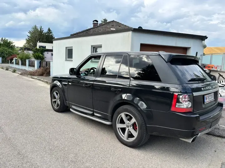 Land Rover Range Rover Sport 2012 photo 3