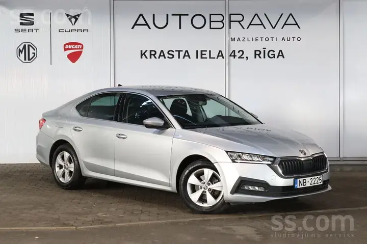 Skoda Octavia 2021 photo 3