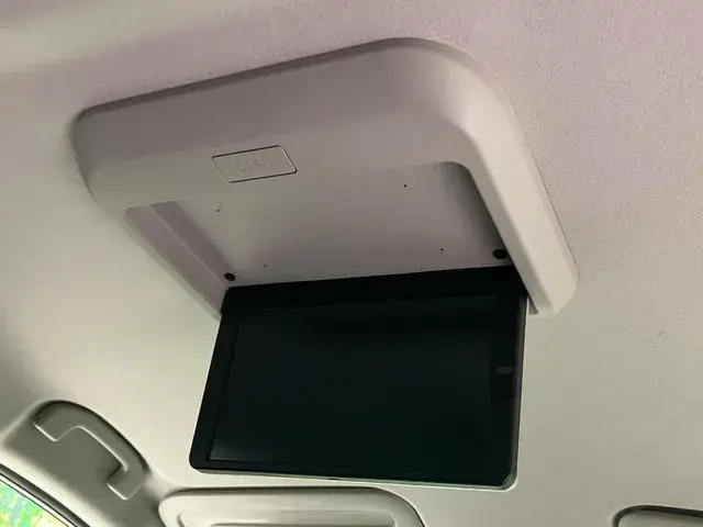 Nissan Serenade 2021 photo 3