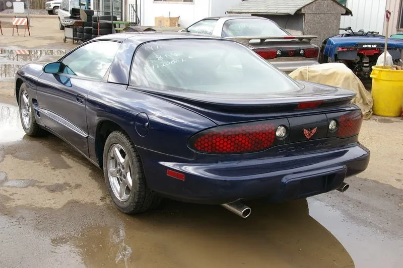 Pontiac Firebird 1998 photo 5