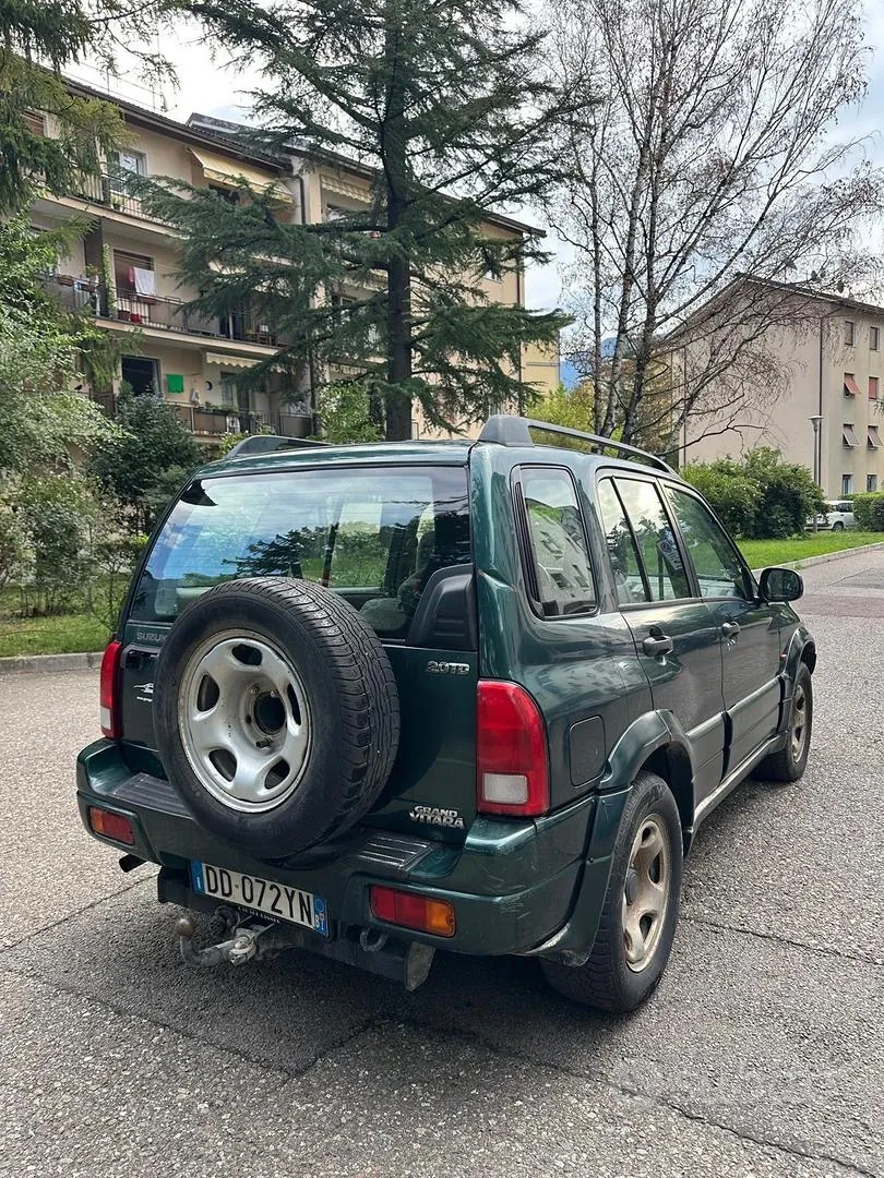 Suzuki Vitara 2002 photo 2