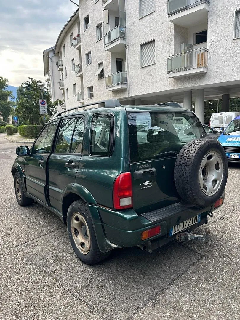 Suzuki Vitara 2002 photo 3