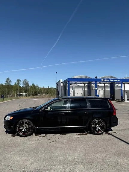 Volvo V70 2008 photo 2