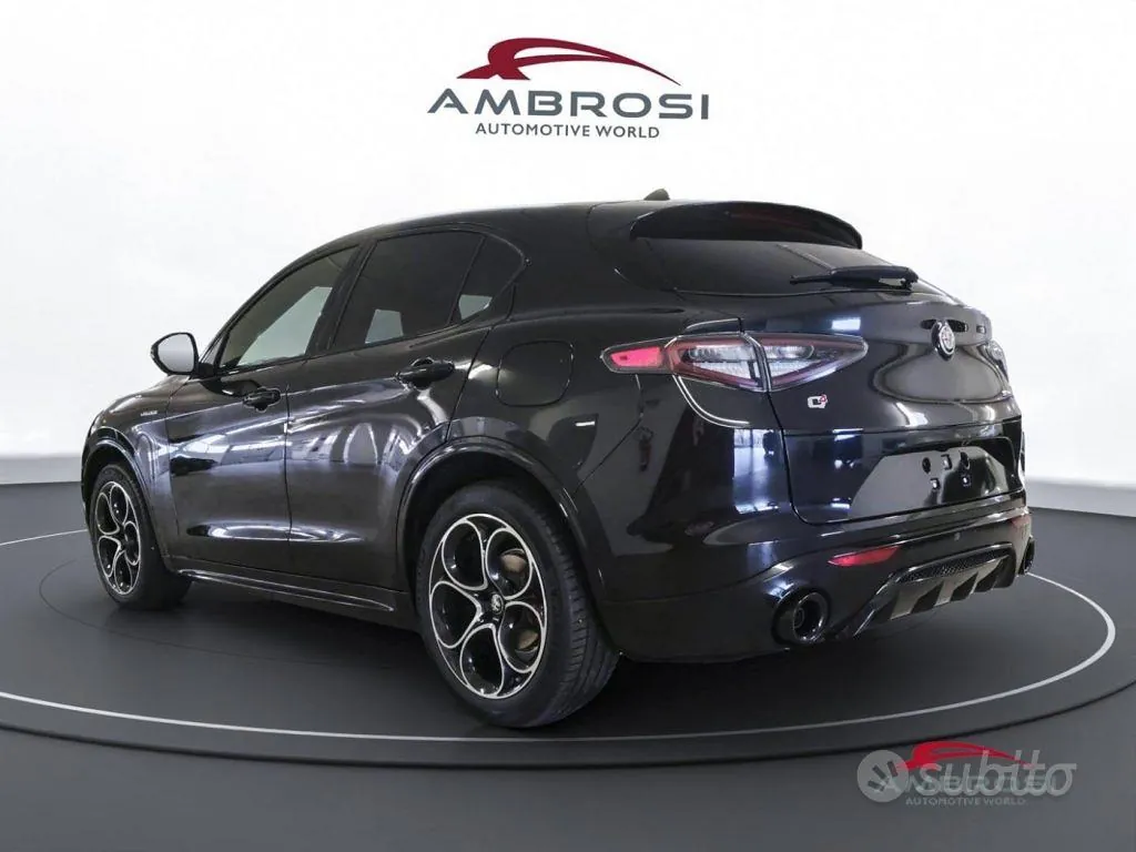 Alfa Romeo Stelvio 2026 photo 4