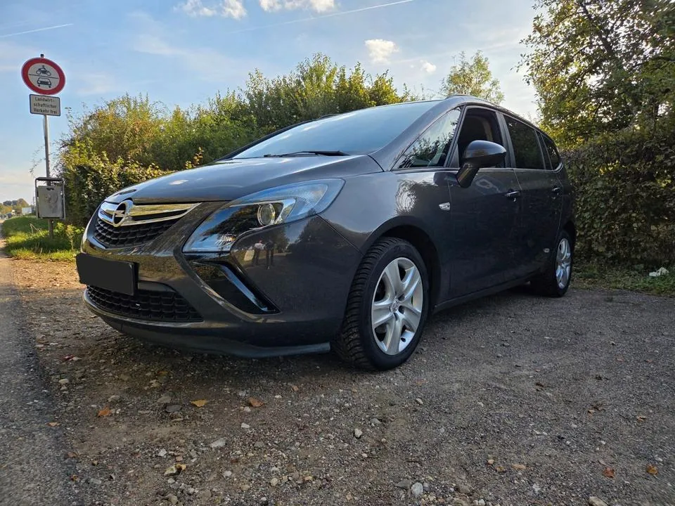 Opel Zafira Tourer