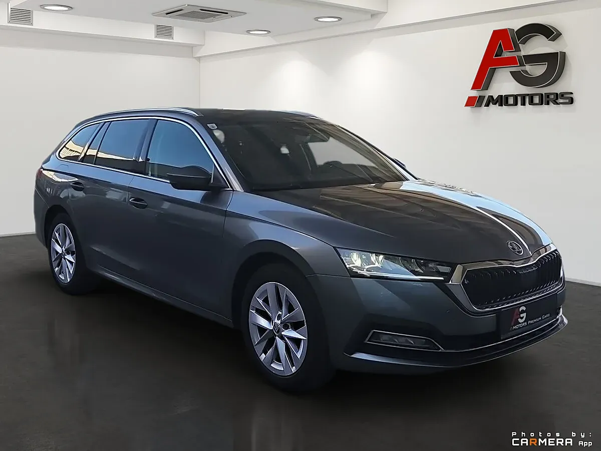 Skoda Octavia 2023 photo 3