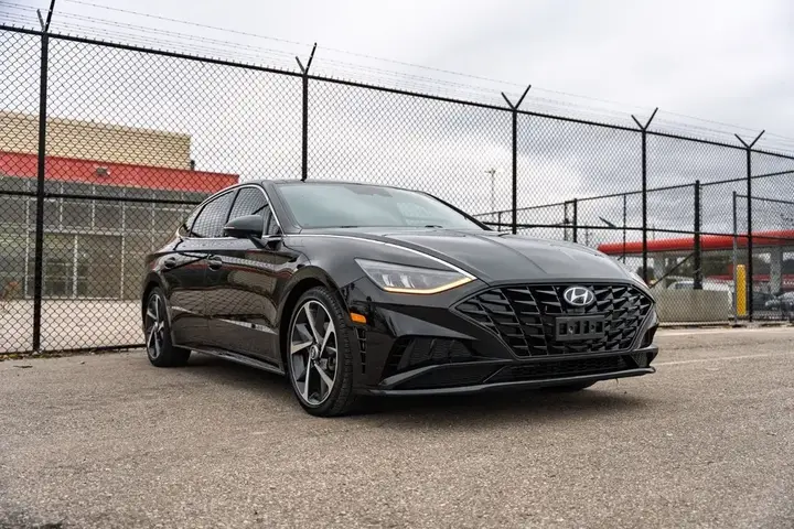 Hyundai Sonata 2023 photo 2