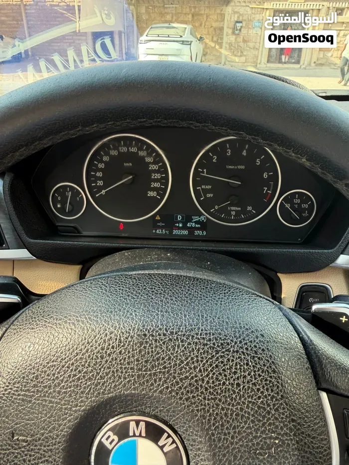 BMW 3 Series 2014 photo 2