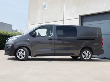 Opel Vivaro Dc 5 2022 photo 2