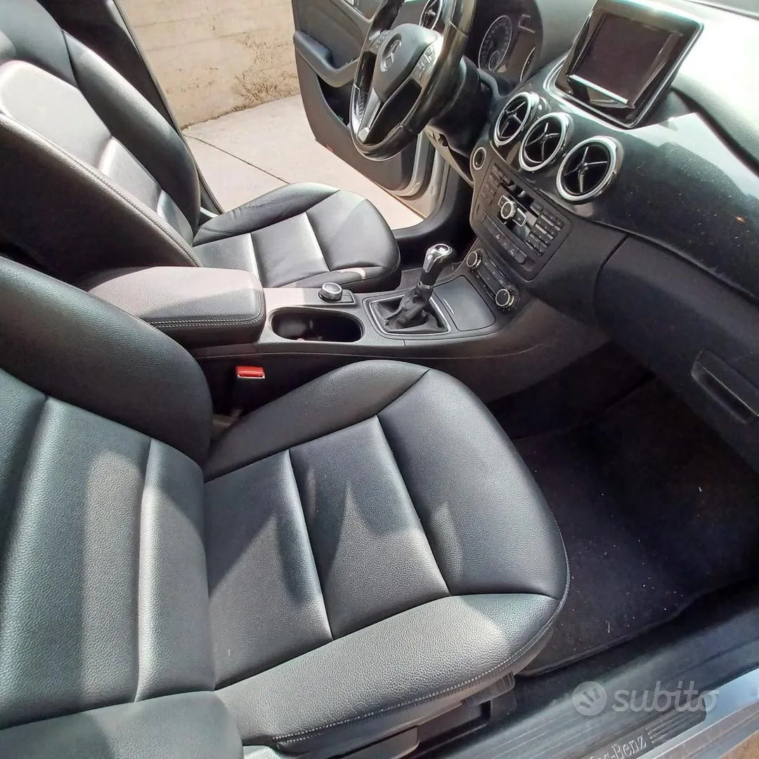 Mercedes-Benz B-Class 2014 photo 3