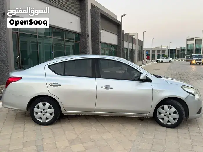 Nissan Sunny 2022 photo 4