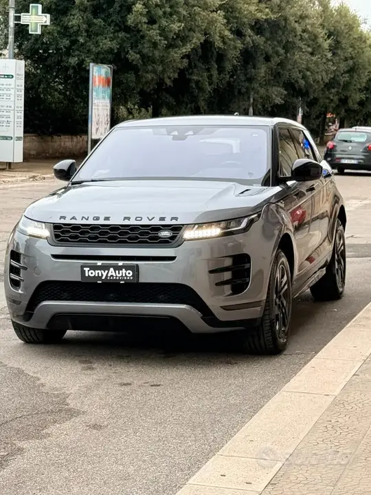 Land Rover Range Rover Evoque 2021 photo 2