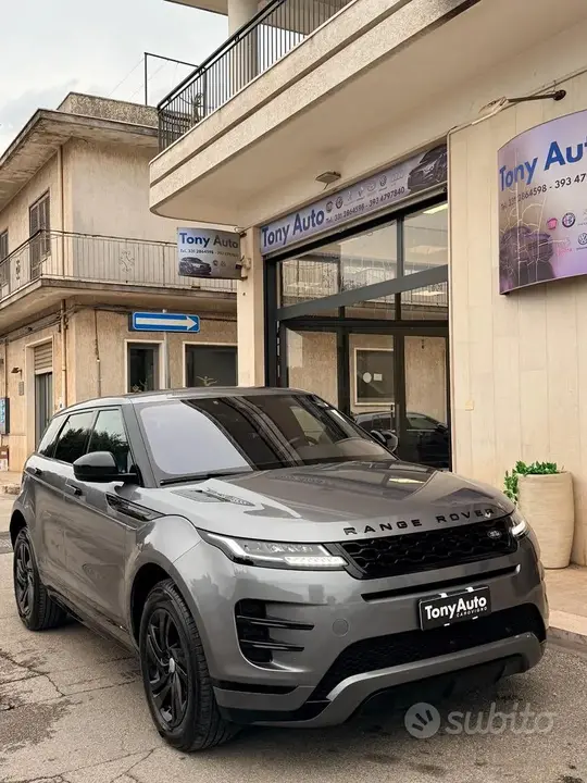 Land Rover Range Rover Evoque 2021 photo 4
