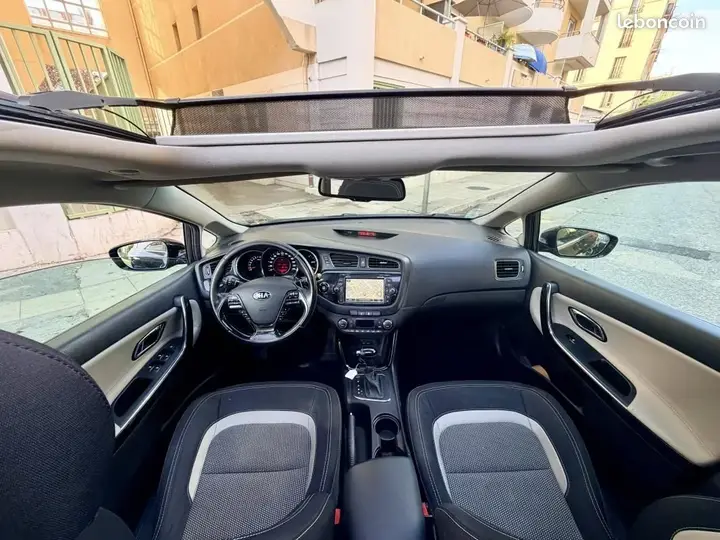 Kia Ceed 2015 photo 3