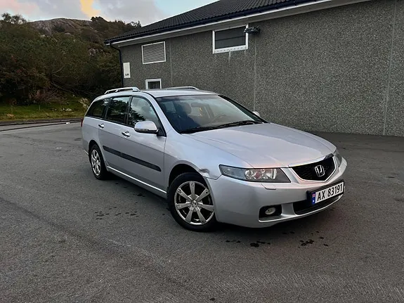 Honda Accord 2004 photo 3