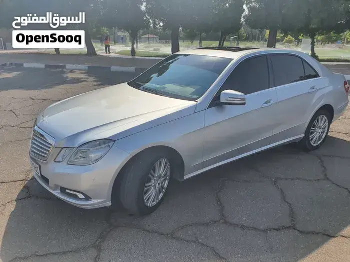 Mercedes-Benz E-Class 2010 photo 2