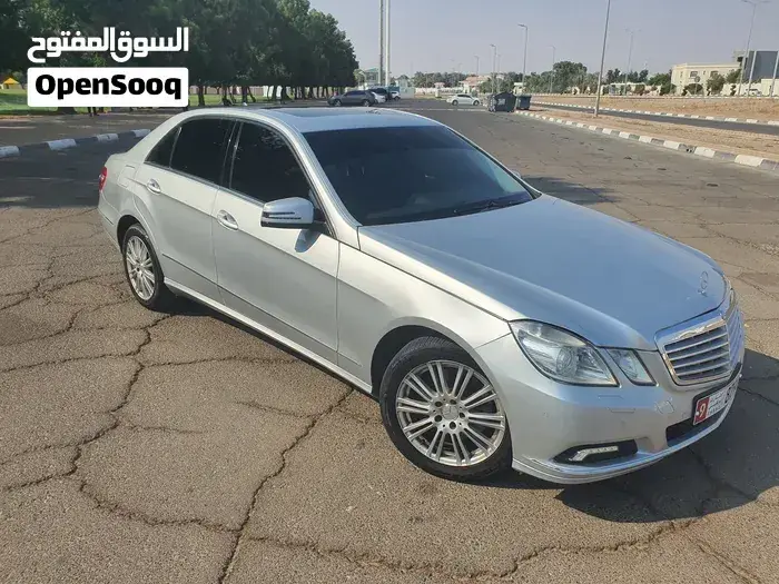 Mercedes-Benz E-Class 2010 photo 3