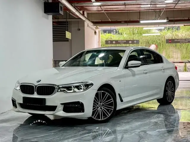 BMW 530I