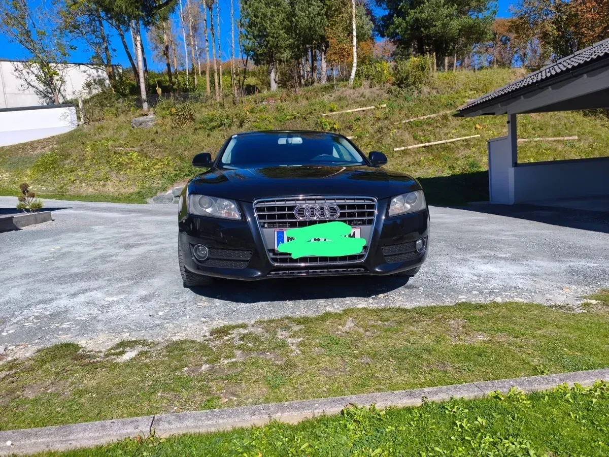 Audi A5 2009 photo 3