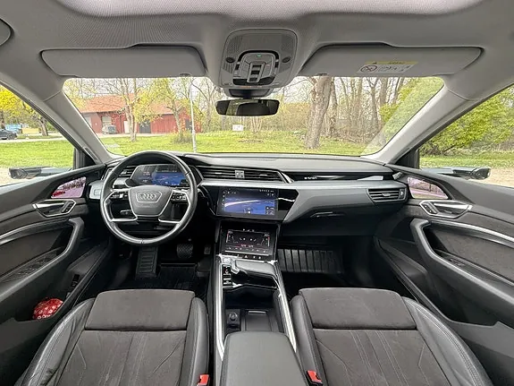 Audi E-Tron 2019 photo 4