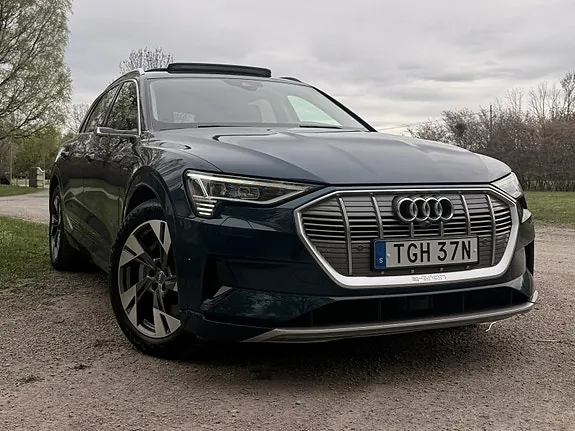 Audi E-Tron 2019 photo 2