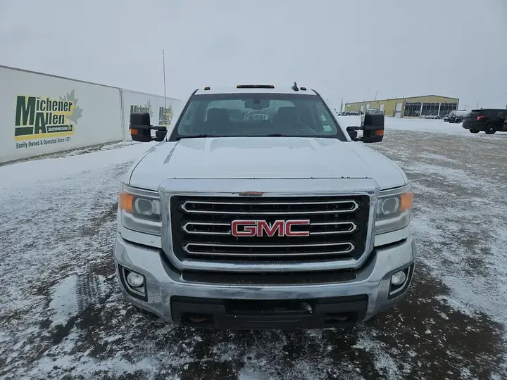 GMC Sierra 3500Hd 2018 photo 5