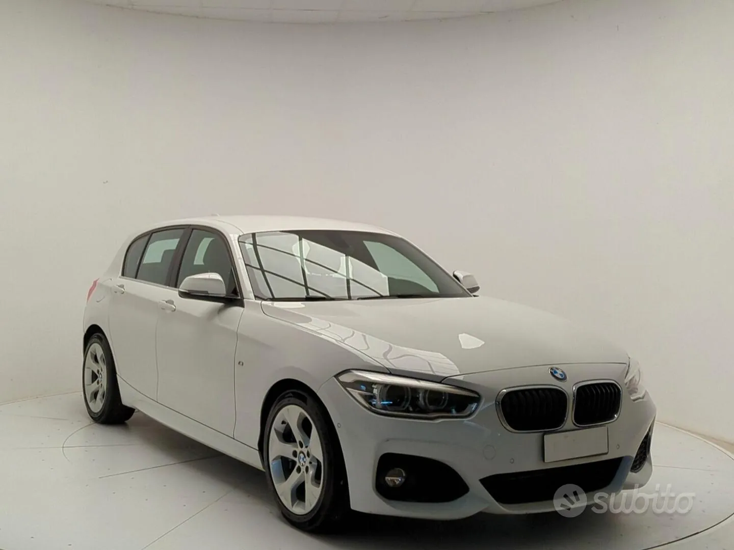 BMW 118