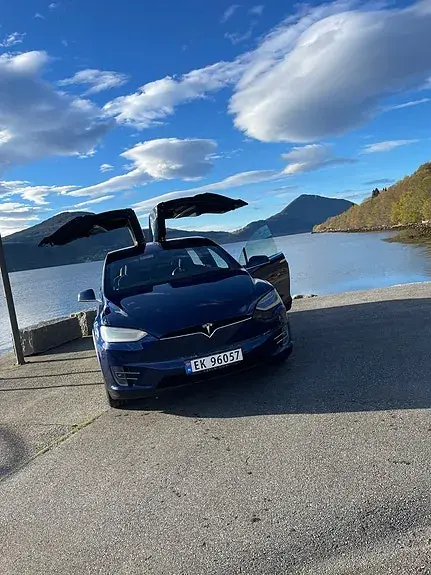 Tesla Model X 2018 photo 5