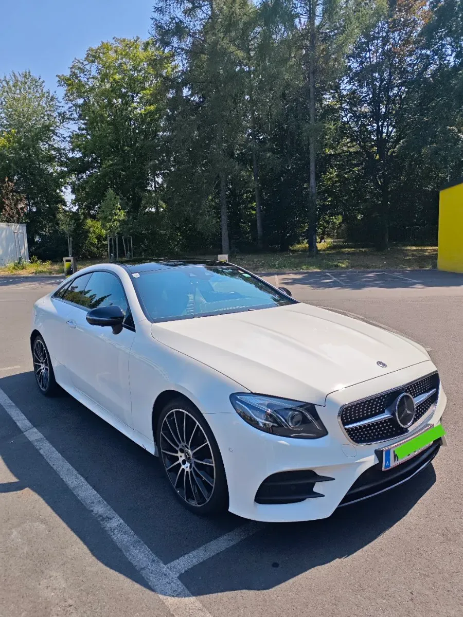 Mercedes-Benz E-Class 2018 photo 2