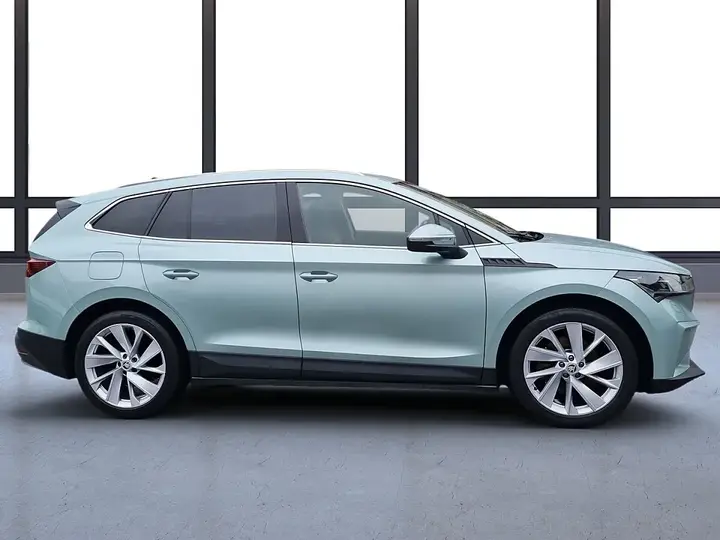 Skoda Enyaq 2022 photo 3
