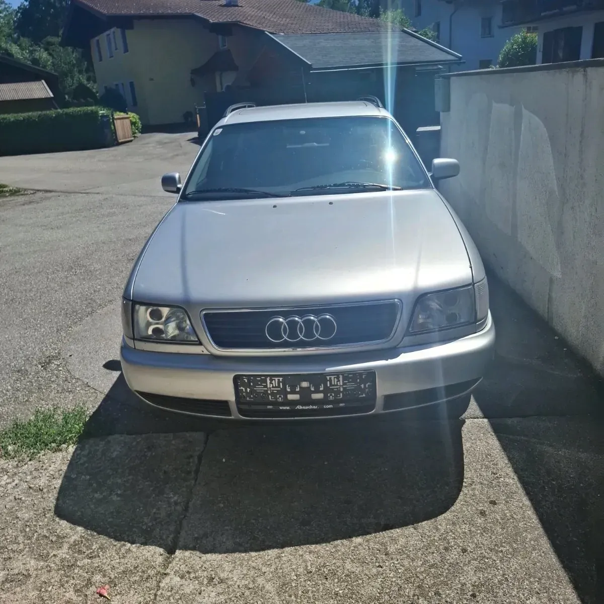 Audi 100