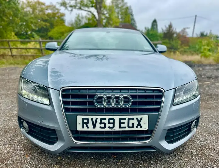 Audi A5 2009 photo 3