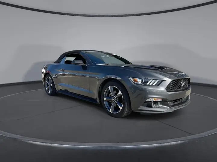 Ford Mustang 2017 photo 2