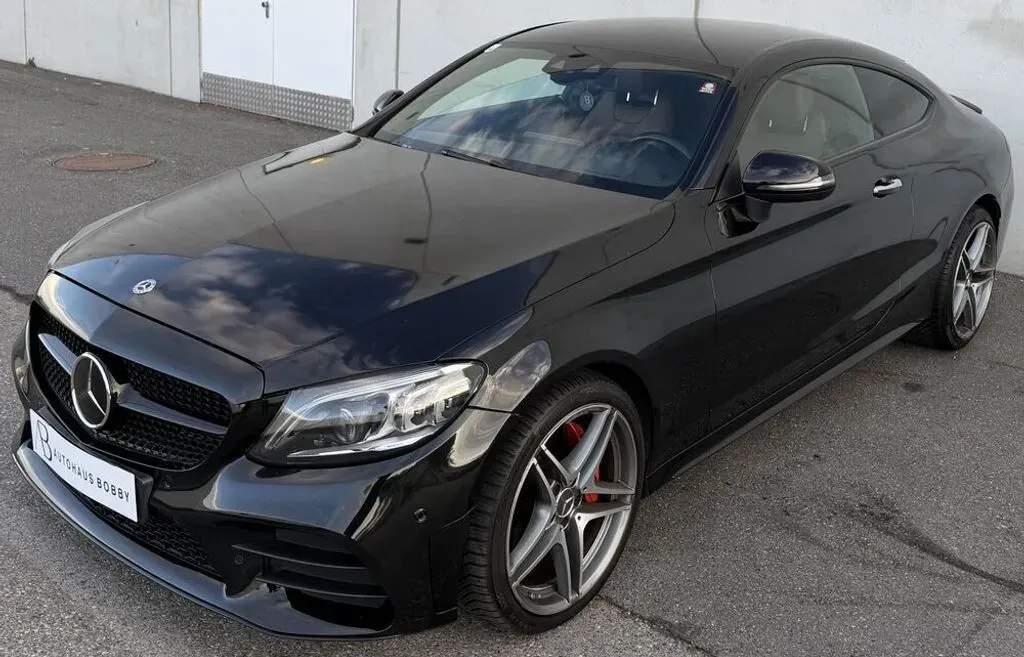 Mercedes-Benz C-Class 2018 photo 2