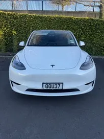 Tesla Model Y 2024 photo 4