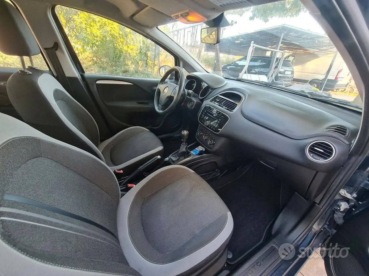 Fiat Punto Evo 2012 photo 5