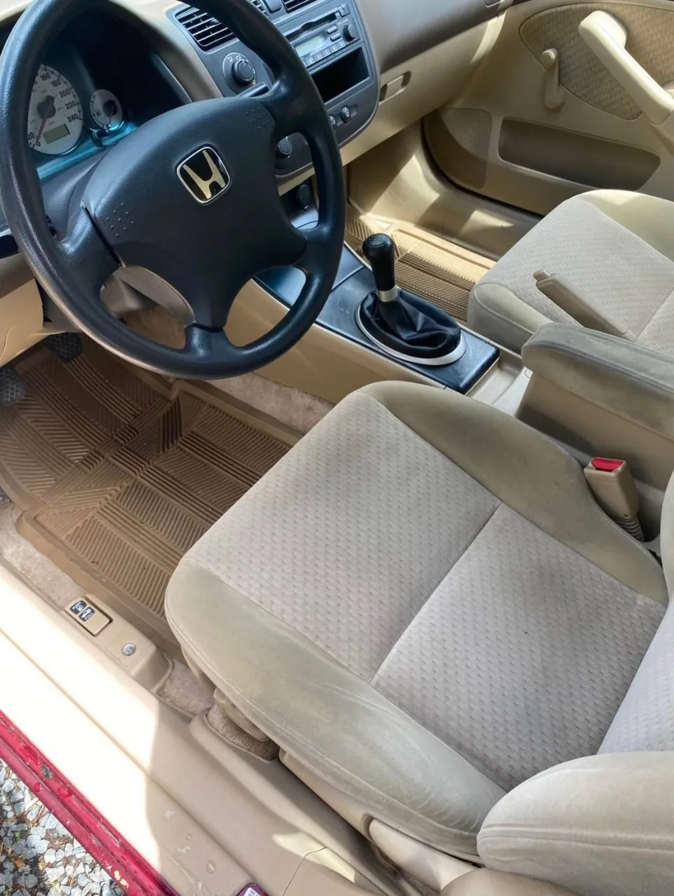 Honda Civic 2004 photo 4
