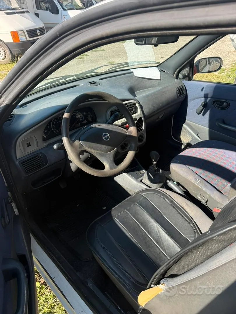 Fiat Strada 2005 photo 3